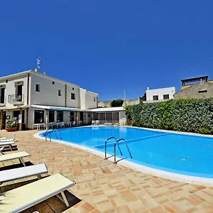 2* Hotel Santa Maria